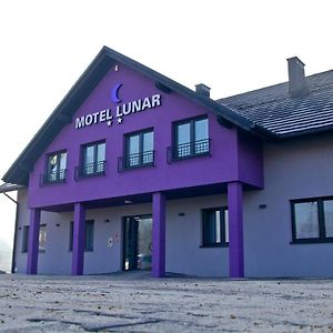 Motel Lunar